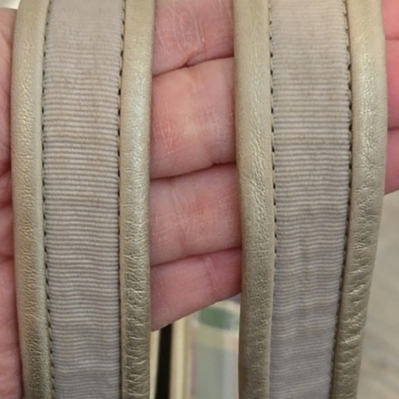 Coach Poppy Daisy Large Bag👜❤️ - Picture 6 of 7